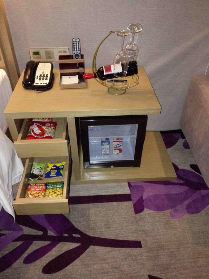 Lavande Hotel Foshan Yiwu Commodities City Eksteriør bilde