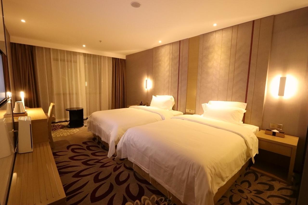 Lavande Hotel Foshan Yiwu Commodities City Eksteriør bilde