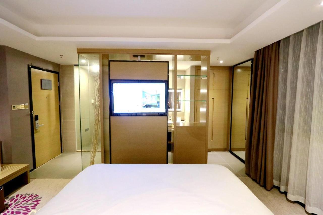 Lavande Hotel Foshan Yiwu Commodities City Eksteriør bilde